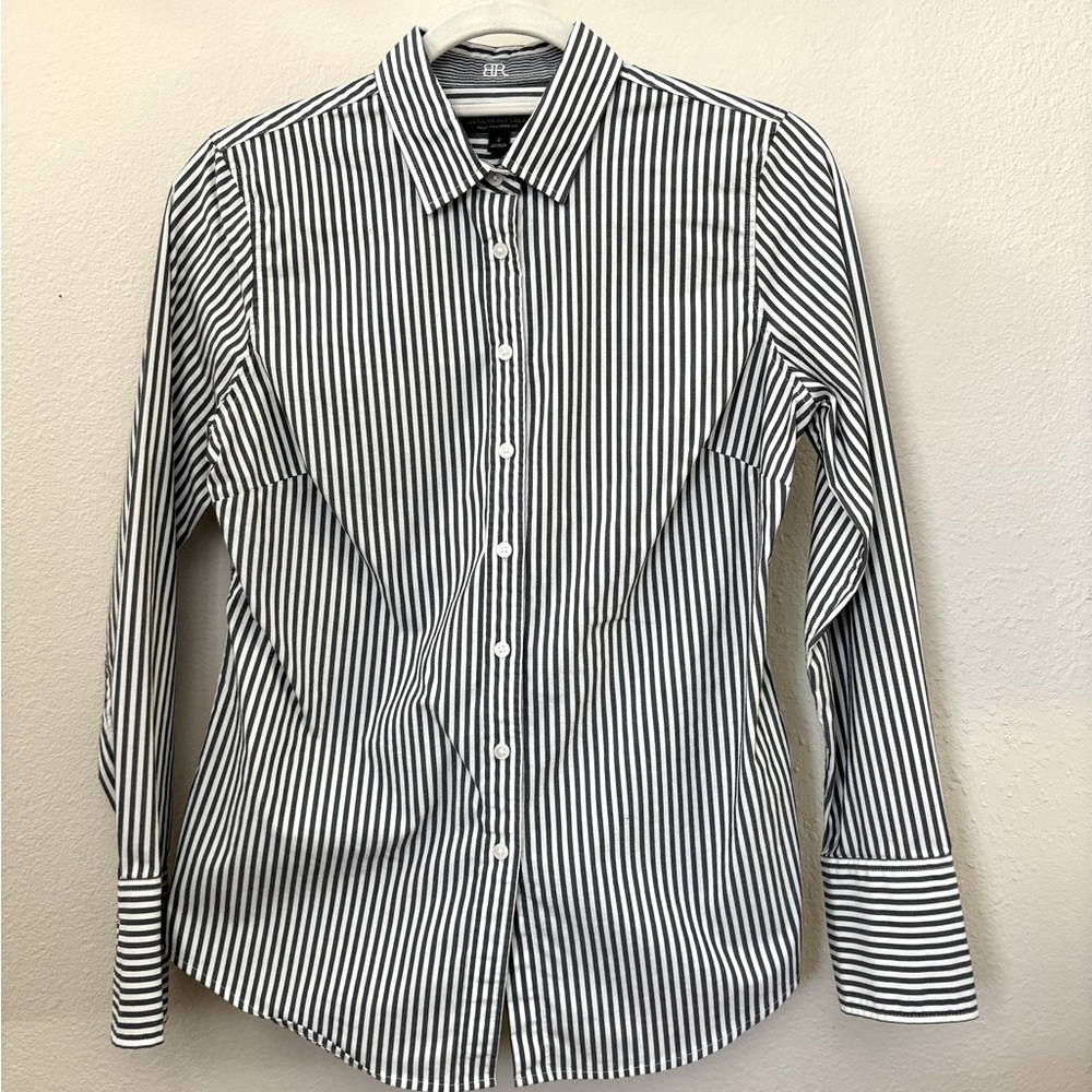Banana Republic Riley Tailored Fit Button Down Striped Shirt